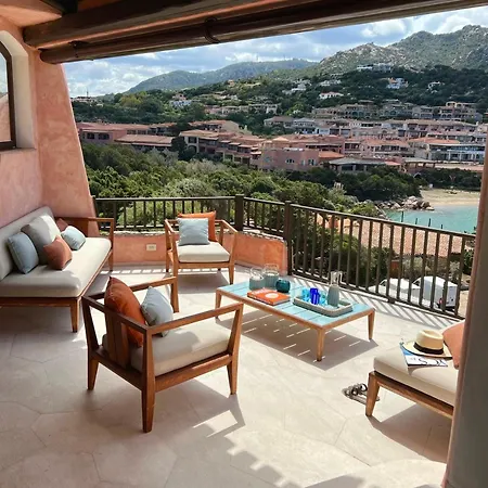 Luxury Waterfront Penthouse In Apartment *
