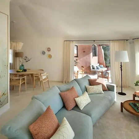 Luxury Waterfront Penthouse In